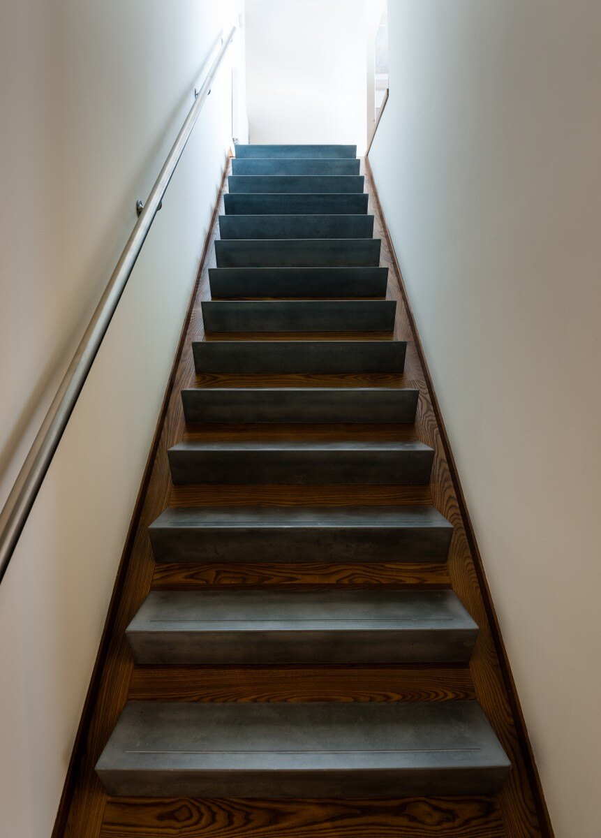 Baltimore Taphouse - Thermally Modified Ash Siding & Flooring