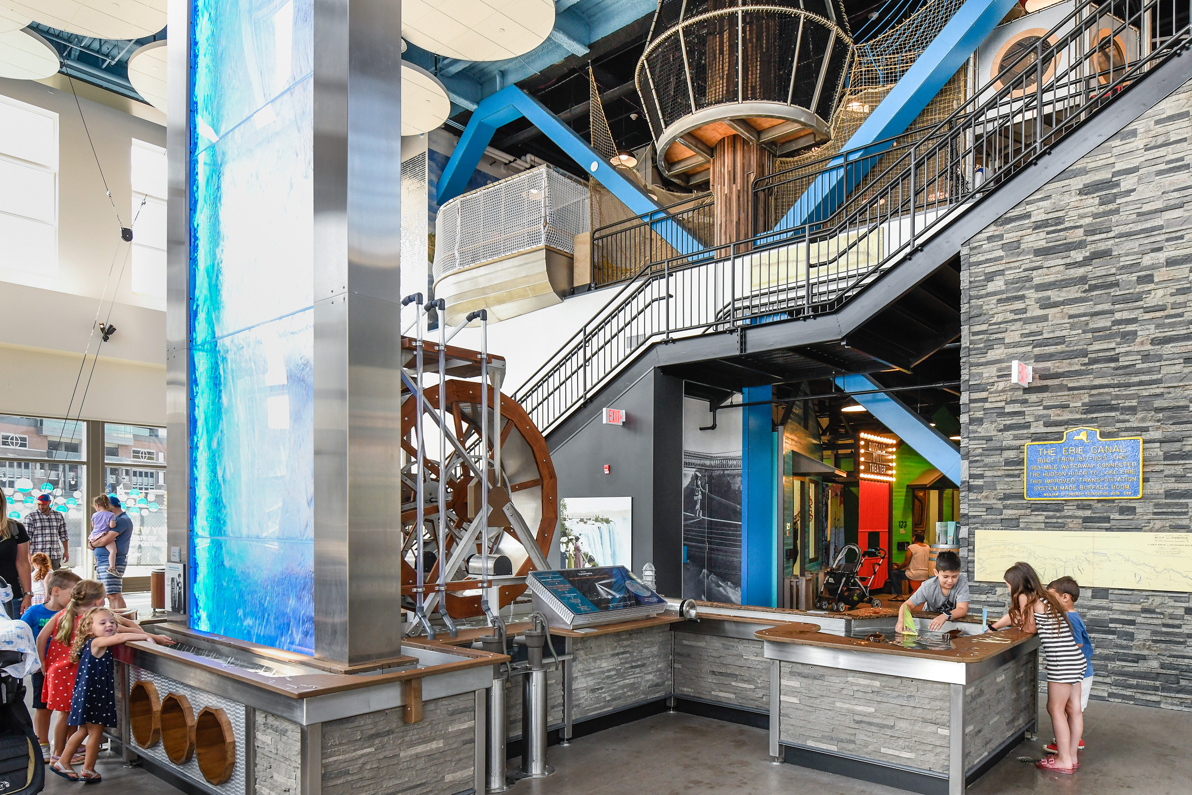 Explore & More Museum - Richlite - 7