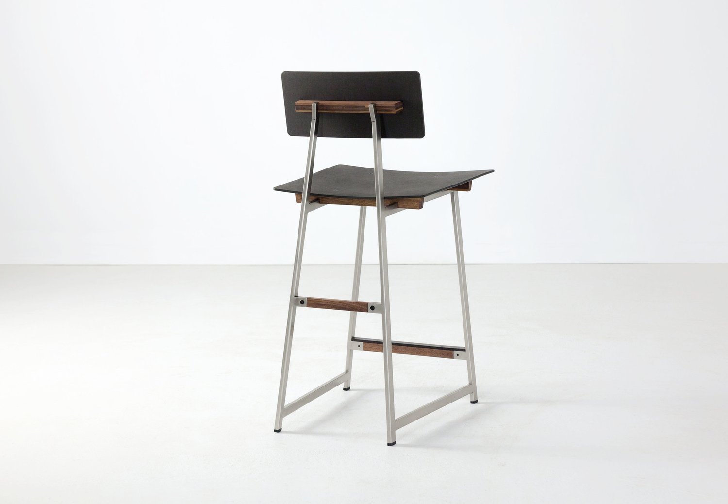 Token Tea Stool Detail