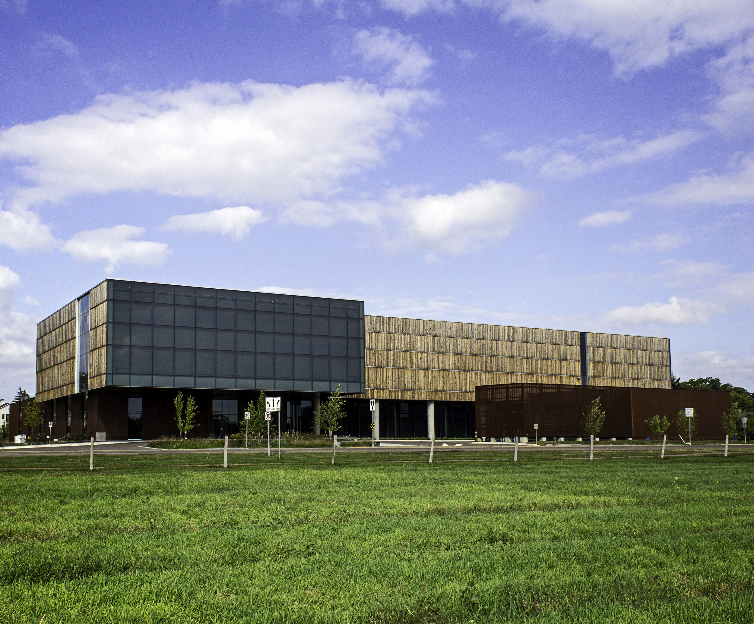 Bell Museum - Arbor Wood Thermally Modified Pine Cladding & Millwork